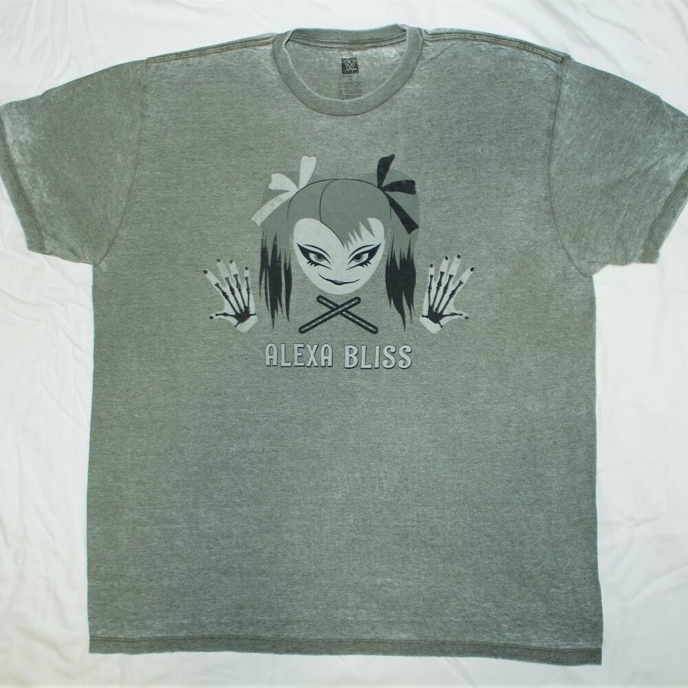 ALEXA BLISS tee shirt Stone Washed WWE oversized XL Relaxed Fit NEW UNWORN